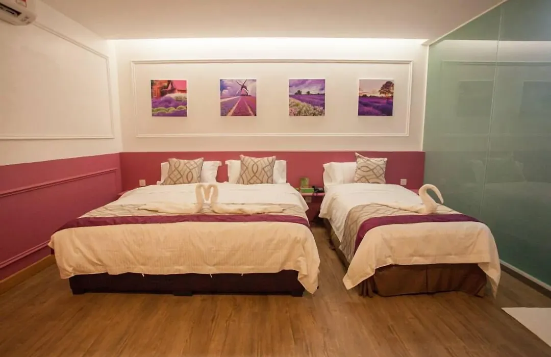 A+ Boutique Hotel-1